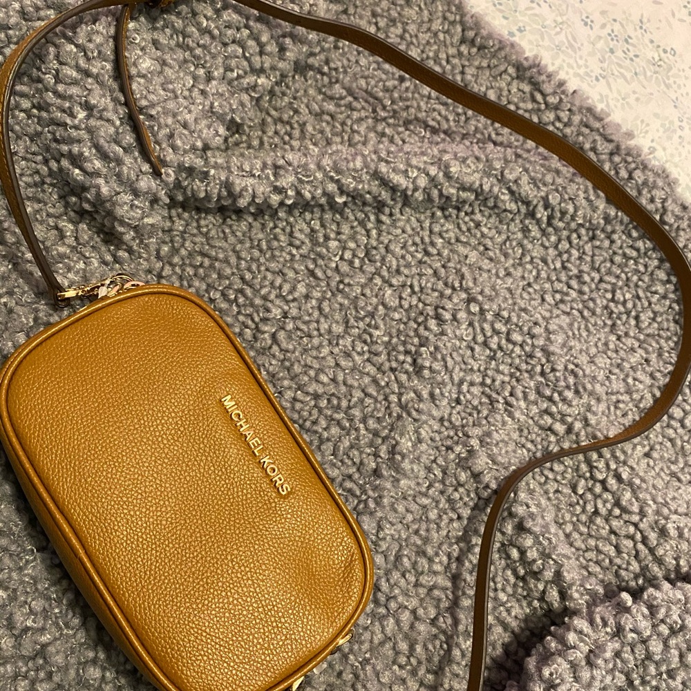 Tan Michael Kors Crossbody Bag